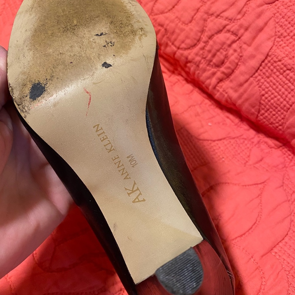 Anne Klein Heels - Picture 3 of 5
